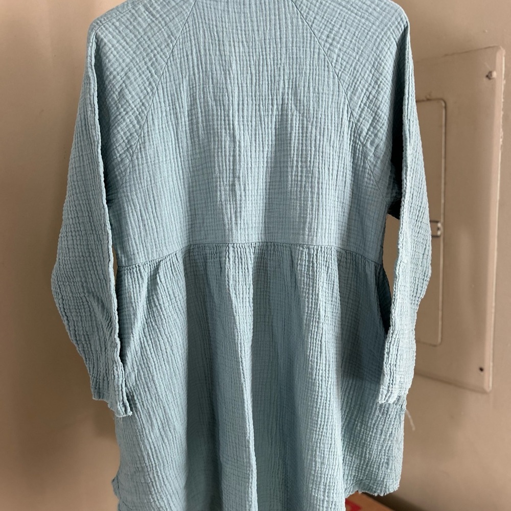 Zenana Outfitters Teal Button-Down Shirt - Picture 3 of 3